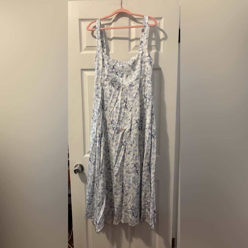 Hill House Rowena Dress – Pressed Flowers (Gently Worn)